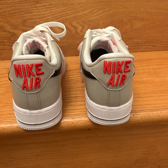 Nike Air Force 1 - Picture 4 of 5
